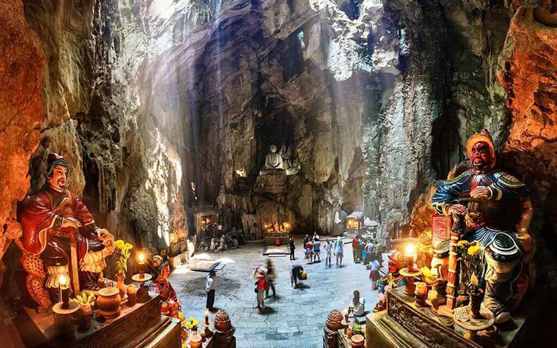 Linh Ung Pagoda Da Nang