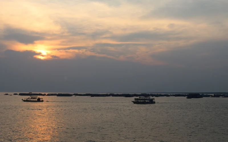 Featured tour with 3 reviews: Siem Reap Kampong Phluk & Floating Village Full-Day Small Group Tour