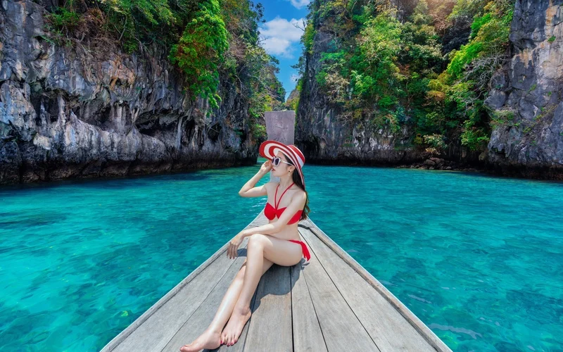 Hong Island Full-Day Longtail Boat Tour