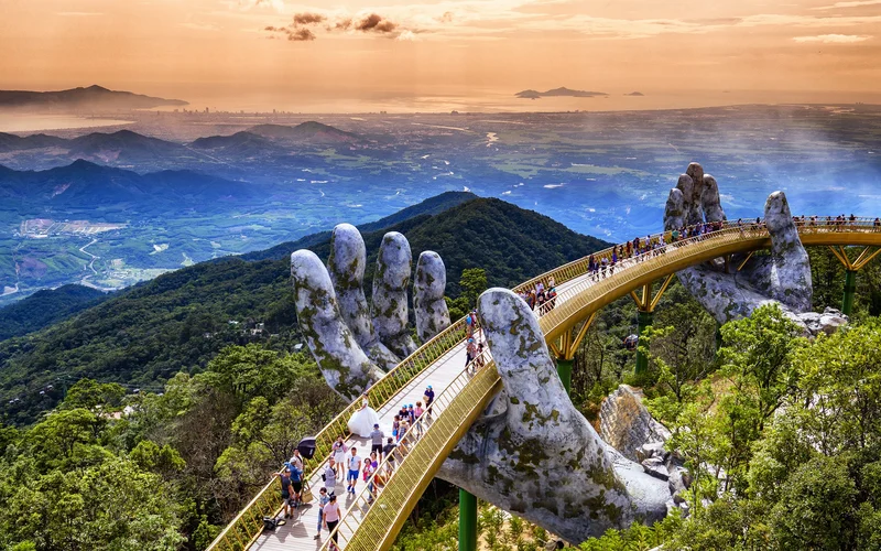 Exceptional rating tour: [Muslim Friendly] Sun World Ba Na Hills Day Tour with Halal Buffet | 5 rating