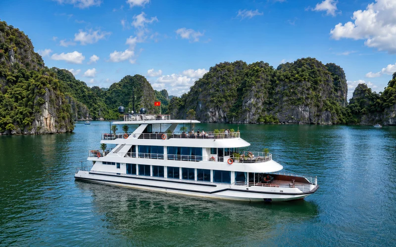 Lan Ha Bay Tours