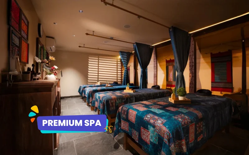 Herbal Spa Da Nang: Relaxation with Hot Stones and Herbal Essential