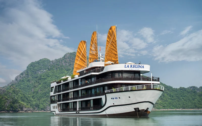 La Regina Grand 2D1N Cruise: Ha Long Bay & Lan Ha Bay Tour