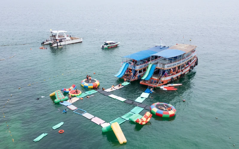 Featured tour with 24 reviews: Koh Larn Pattaya Day Tour with Water Activities