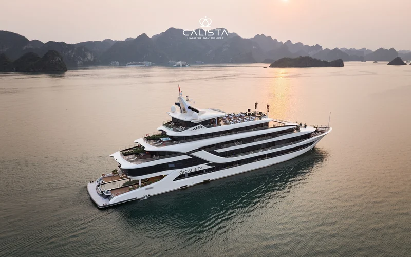 Featured tour with 53 reviews: Calista 2D1N Cruise: Ha Long Bay, Sung Sot, Ti Top, Tung Sau