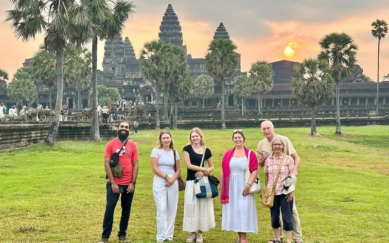 Low price tour: Krong Siem Reap Angkor Wat Sunrise Small Group Tour | From only 14 USD