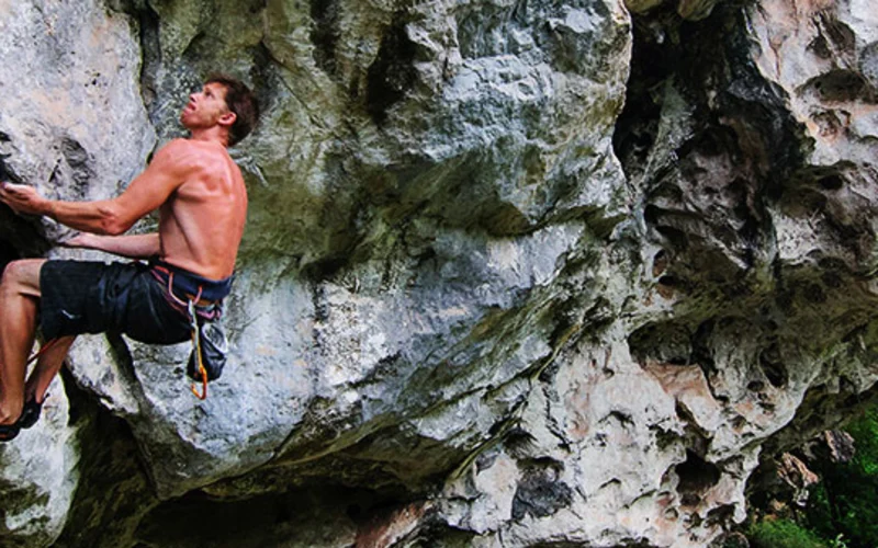 Rock Climbing Course in Vang Vieng