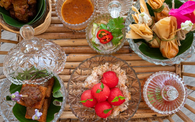 Duration range for Food Tours from Hua Hin from 2 hours 30 minutes to 210 hours Duration range for Food Tours from Hua Hin from 2 hours 30 minutes to 210 hours