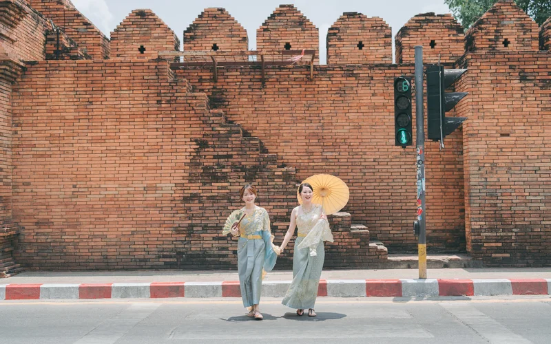 Thai Dress Rental by Love Season Studio Chiang Mai