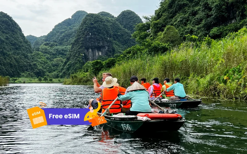Ninh Binh Day Tour from Ha Noi: Hoa Lu, Trang An, Tam Coc, Hang Mua