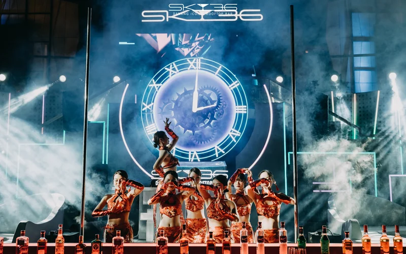 Nightlife Experience At Sky36 Rooftop Nightclub In Da Nang