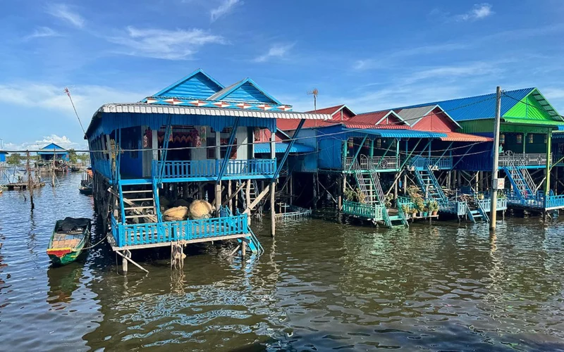 Private tour price range for Kampong Phluk in Cambodia from 75 USD and average 171 USD Private tour price range for Kampong Phluk in Cambodia from 75 USD and average 171 USD