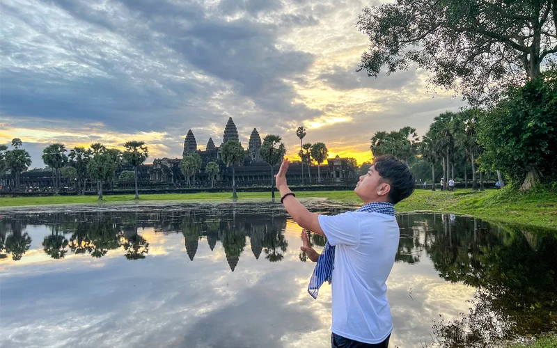 2-Day Tour Angkor Wat, Kulen Mountain, Beng Mealea & Tonle Sap