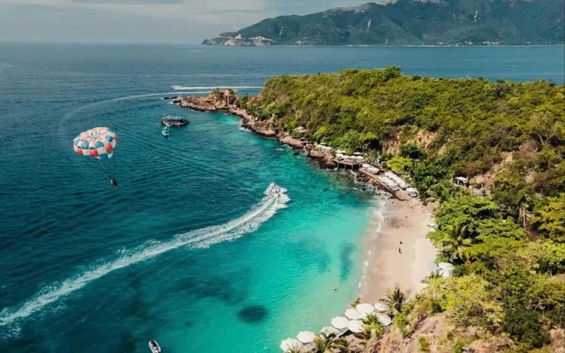 Nha Phu Bay Day Tour