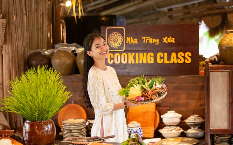 Vietnamese Cuisines Cooking Class at Nha Trang Xua Restaurant