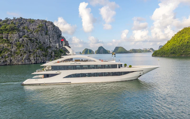 Featured tour with 22 reviews: Leona Day Cruise: Ha Long Bay, Sung Sot Cave, Ti Top Island