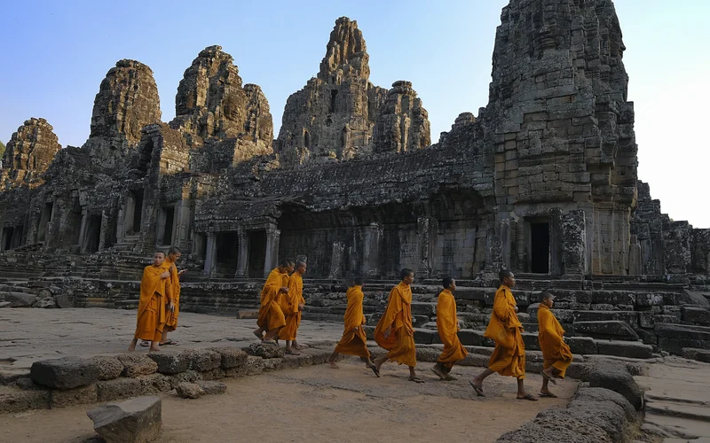 Angkot Wat Full-Day Sunrise or Sunset Tour & Guide from Siem Reap by Klook from 15 USD