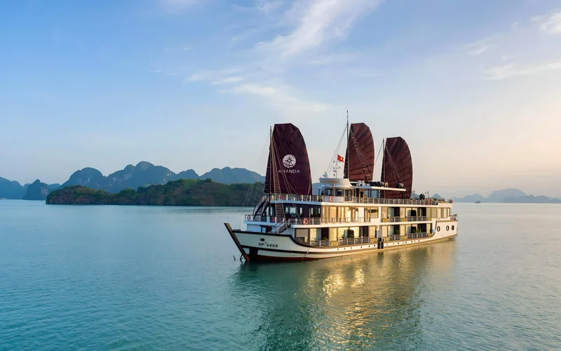 Amanda Luxury 2D1N Cruise: Ha Long Bay & Lan Ha Bay Tour