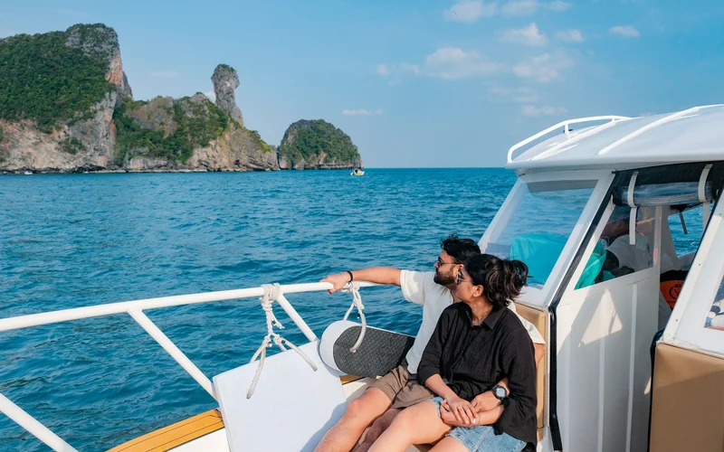Average tour price for Catamaran Tours in Thailand around 3259 THB Average tour price for Catamaran Tours in Thailand around 3259 THB