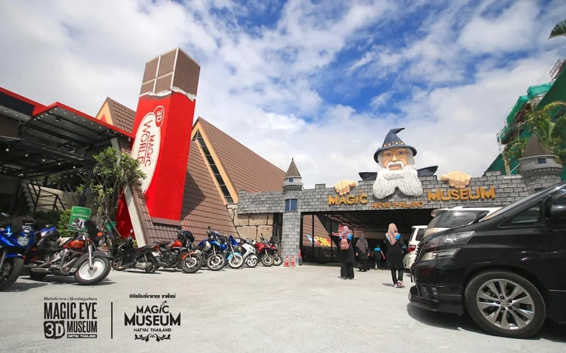 Featured tour with 4 reviews: Magic Museum Hatyai