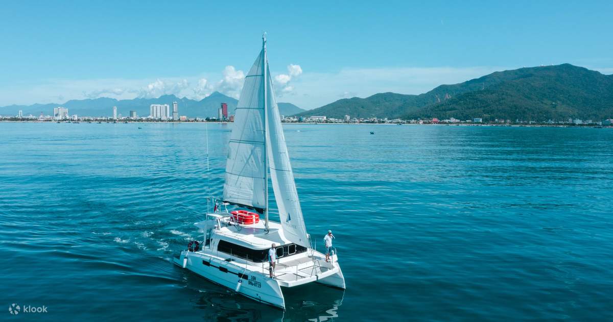 Du thuyền Sơn Trà Đà Nẵng