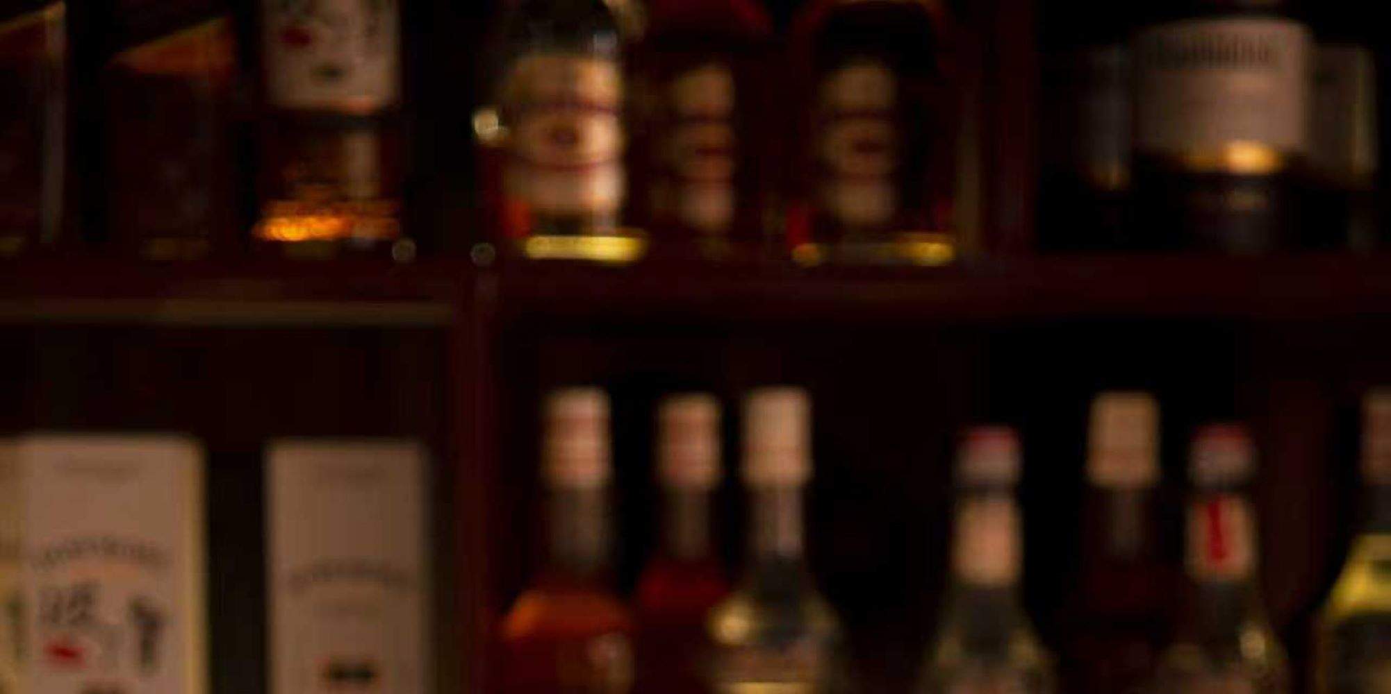 Terdapat makanan ringan yang indah untuk memuaskan selera dan penglihatan anda.