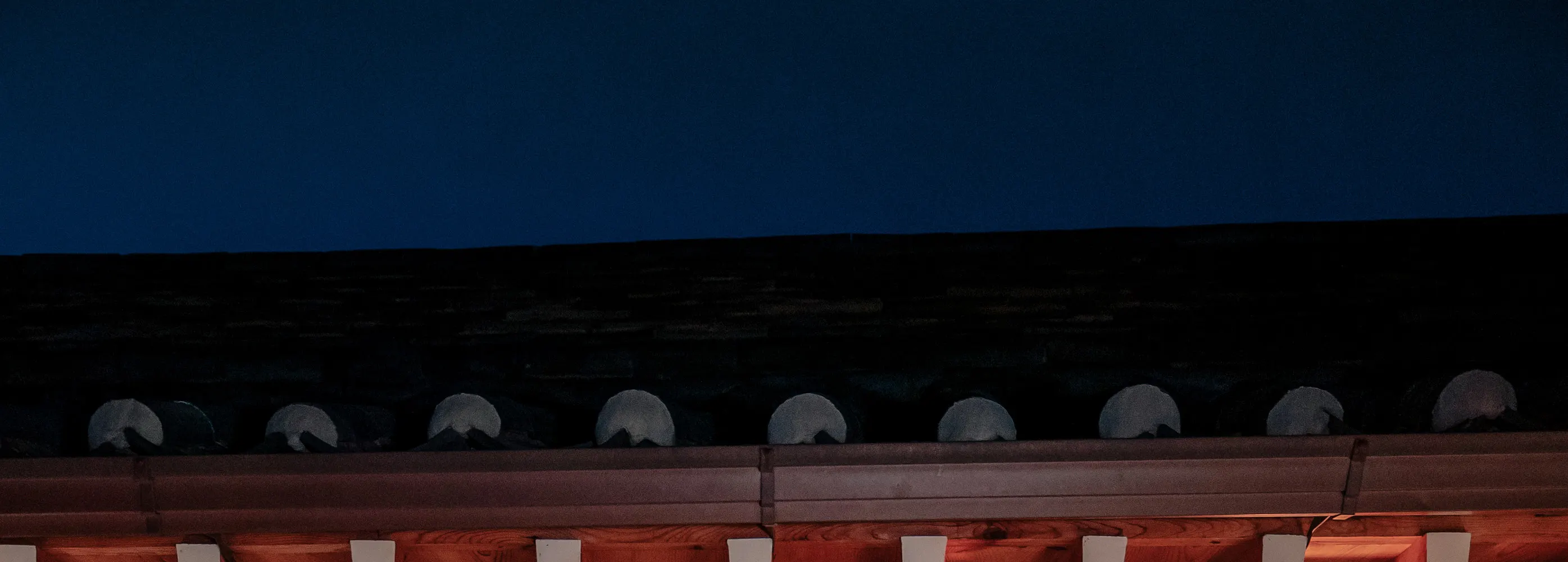 夜行宫