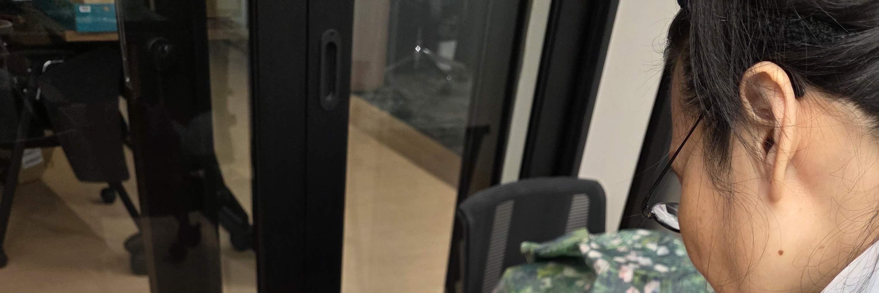 Bengkel Pematerian Kaca Berwarna di Singapura