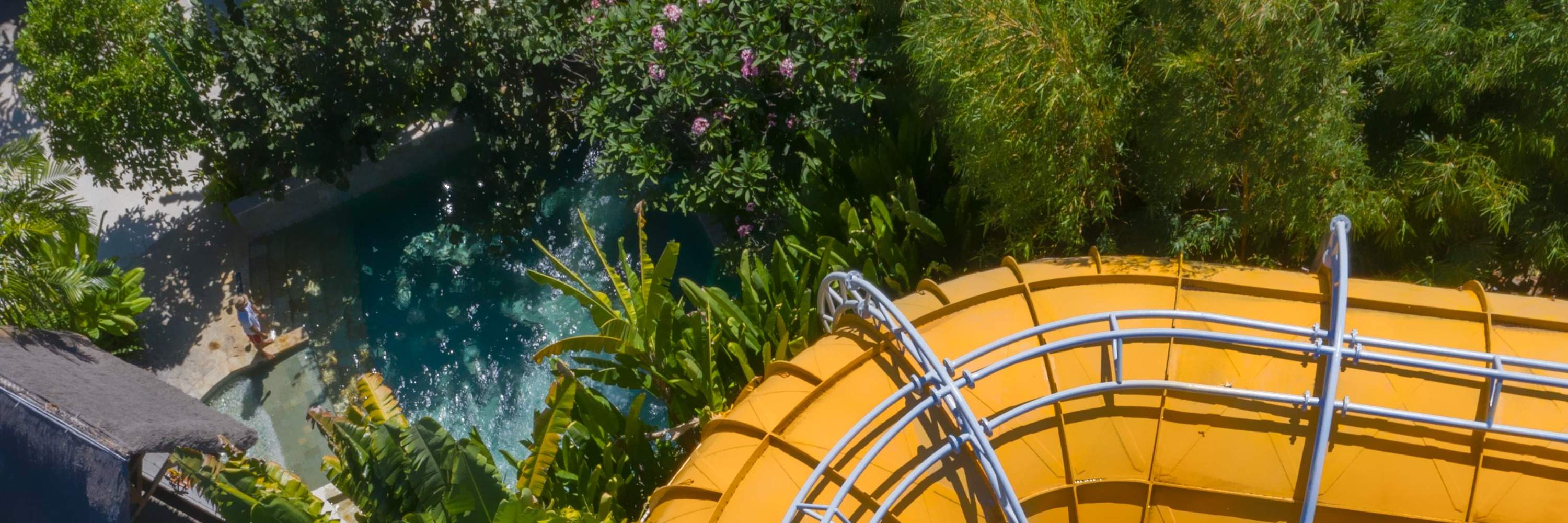 Python-Rutsche im Waterbom Bali