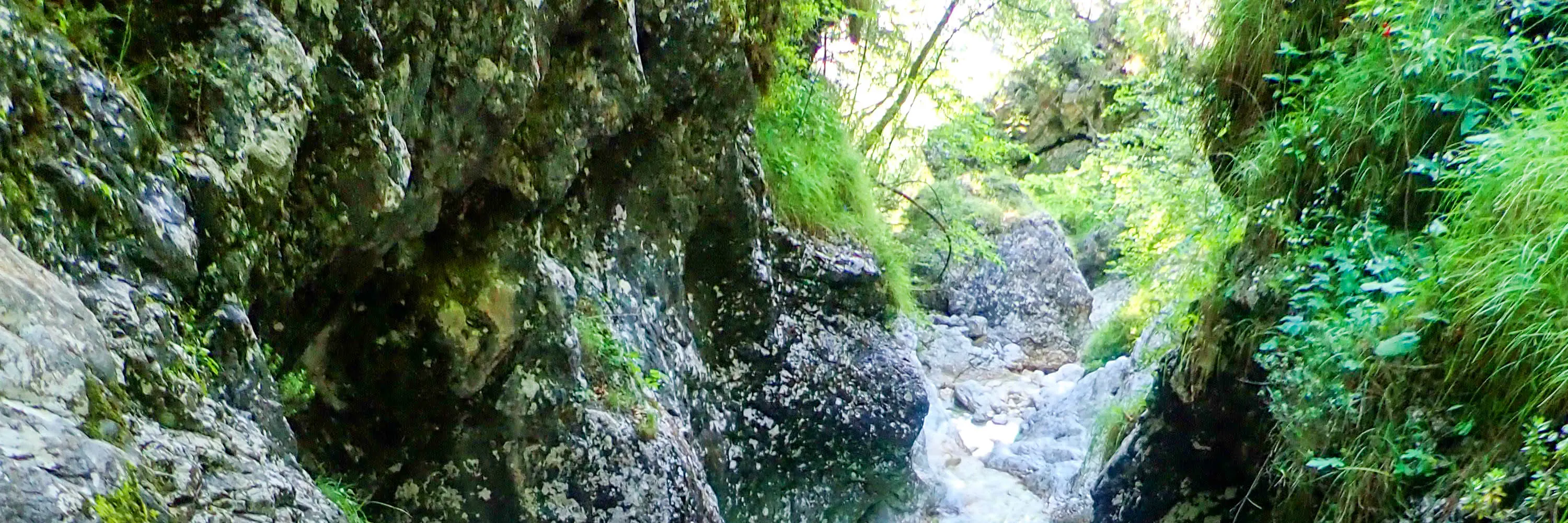 特里格拉夫国家公园的极限峡谷漂流