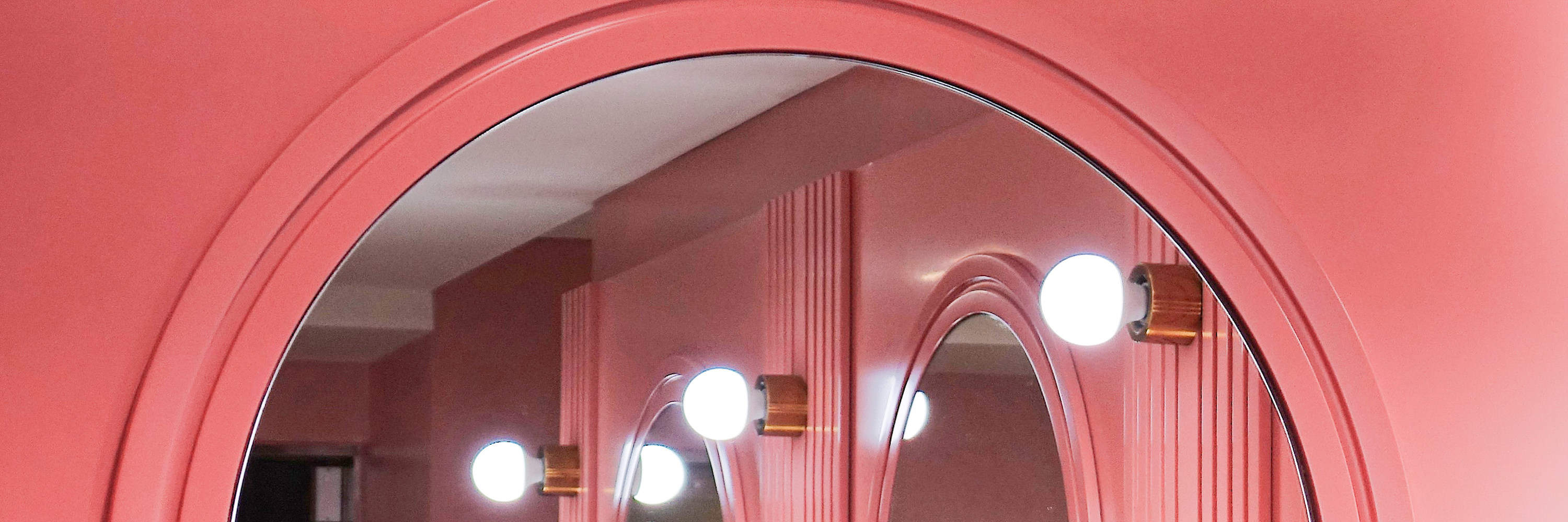 Phân tích màu sắc cá nhân và trang điểm Colorize ở Myeongdong Seoul