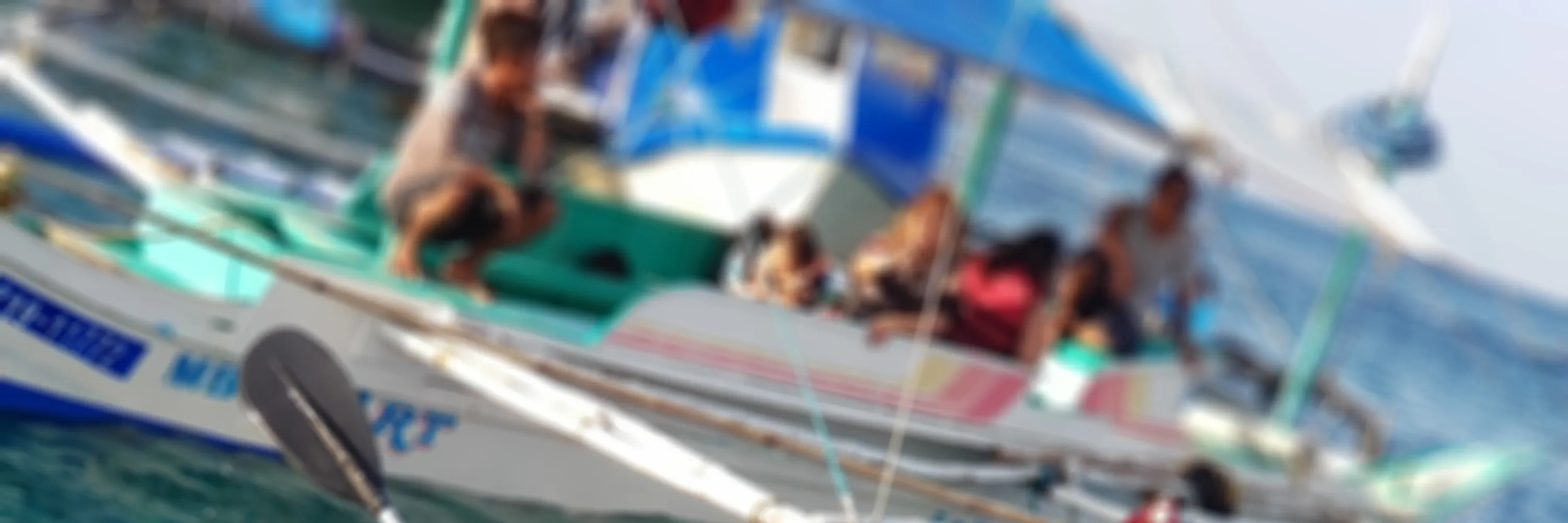 kayak in bora