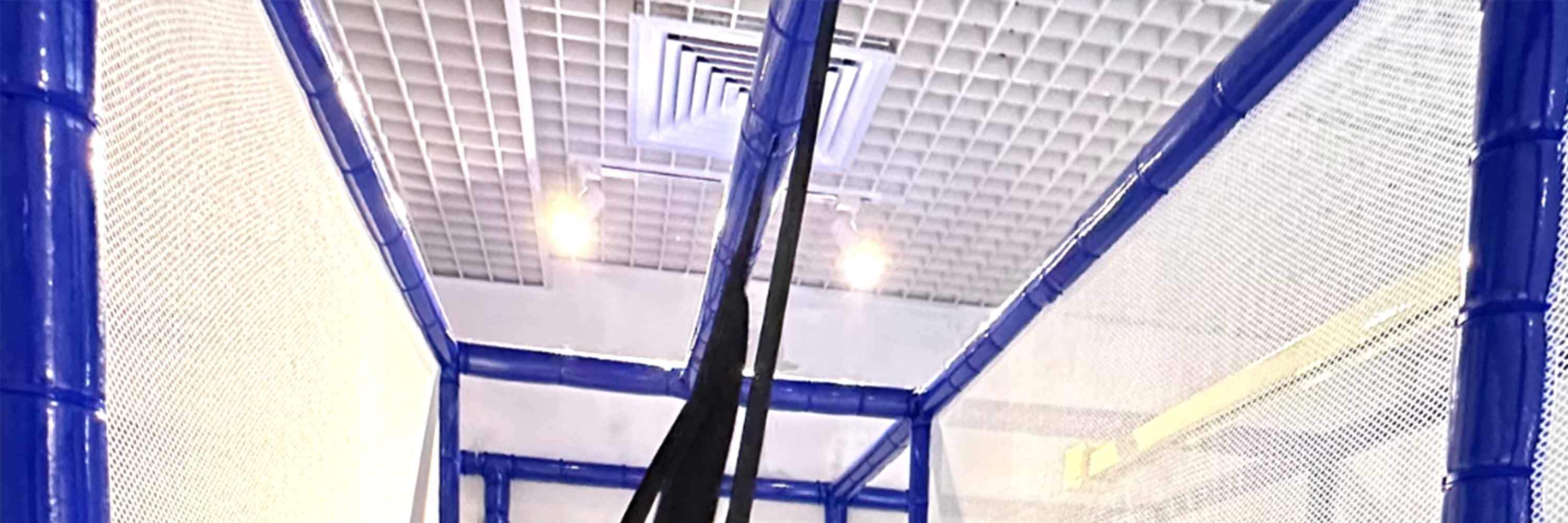 kanak-kanak kecil berbuai