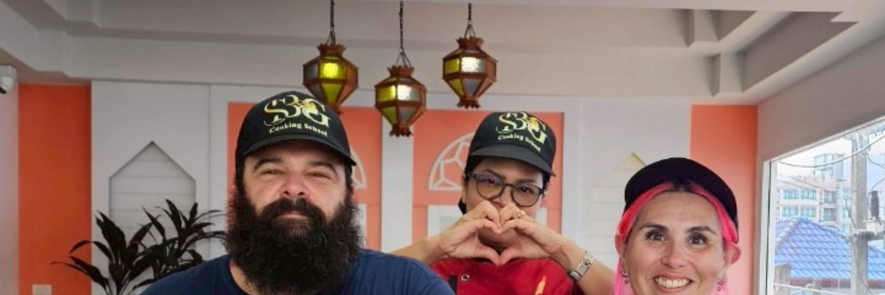 Kelas Memasak Thailand Otentik di SBG Cooking di Phuket, Patong