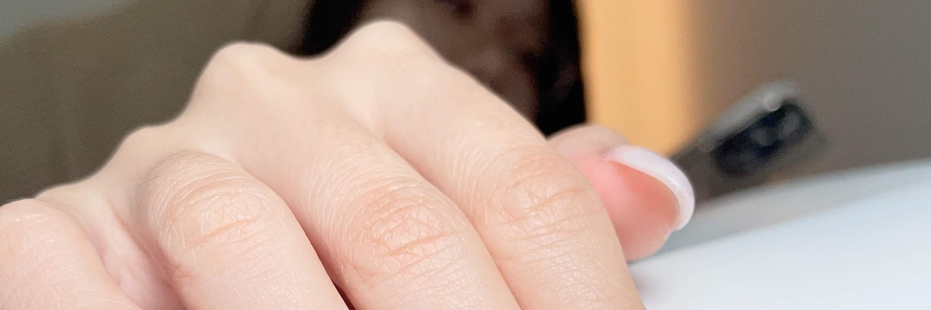 ดีไซน์หางนางเงือกสุดหรู - สร้างความโดดเด่นด้วยเล็บนางเงือกสุดอลังการ! ดำดิ่งสู่การทำเล็บครั้งต่อไปของคุณด้วยเกล็ดระยิบระยับและสีสันที่ได้แรงบันดาลใจจากมหาสมุทร จองเลยตอนนี้เพื่อเปลี่ยนเล็บของคุณให้กลายเป็นทะเลแห่งเวทมนตร์! 🧜‍♀️✨