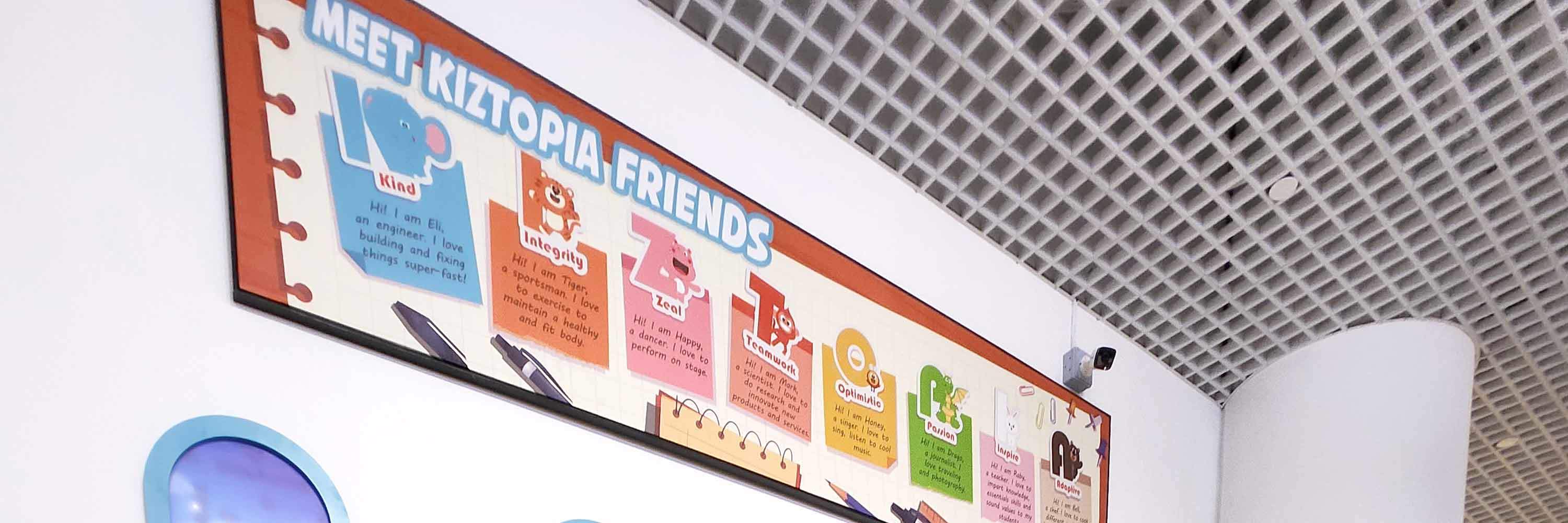 bambini che giocano insieme