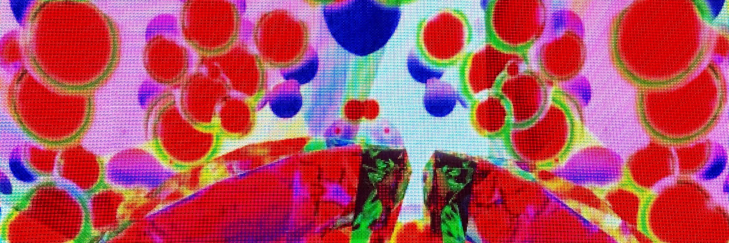 Ein stehendes Mädchen