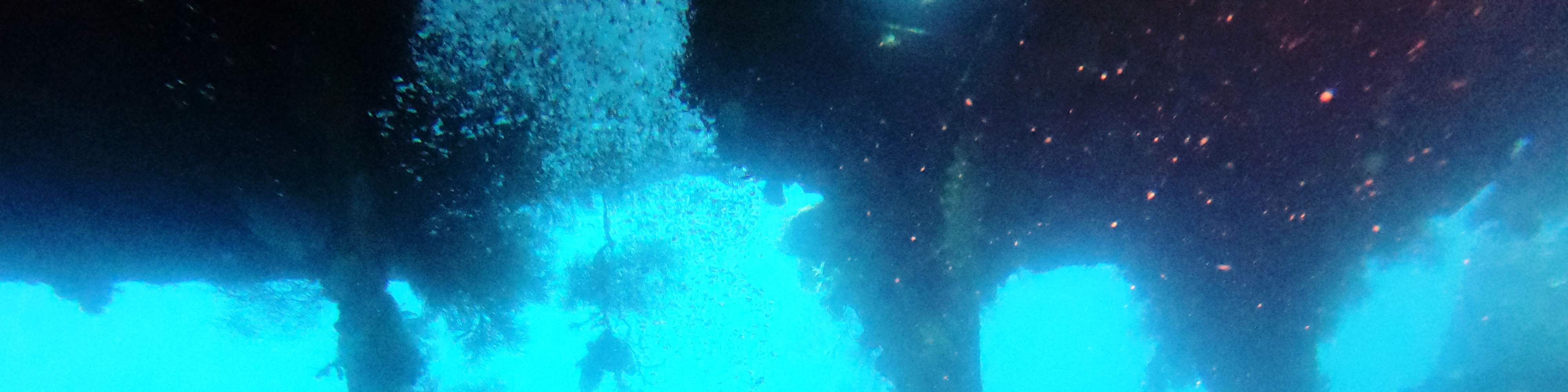 Два погружения к затонувшему кораблю в Туламбене