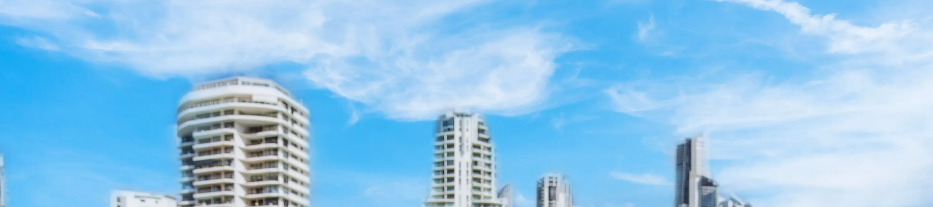 与家人一起在黄金海岸观光游轮上享受充满乐趣的一天