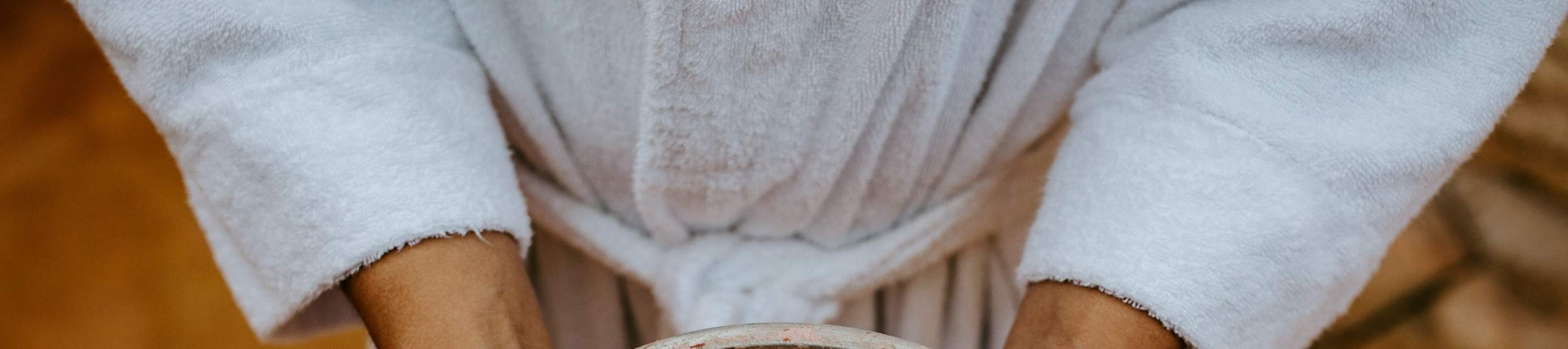 Peninsula Hot Springs Body Clay dan Bathe 