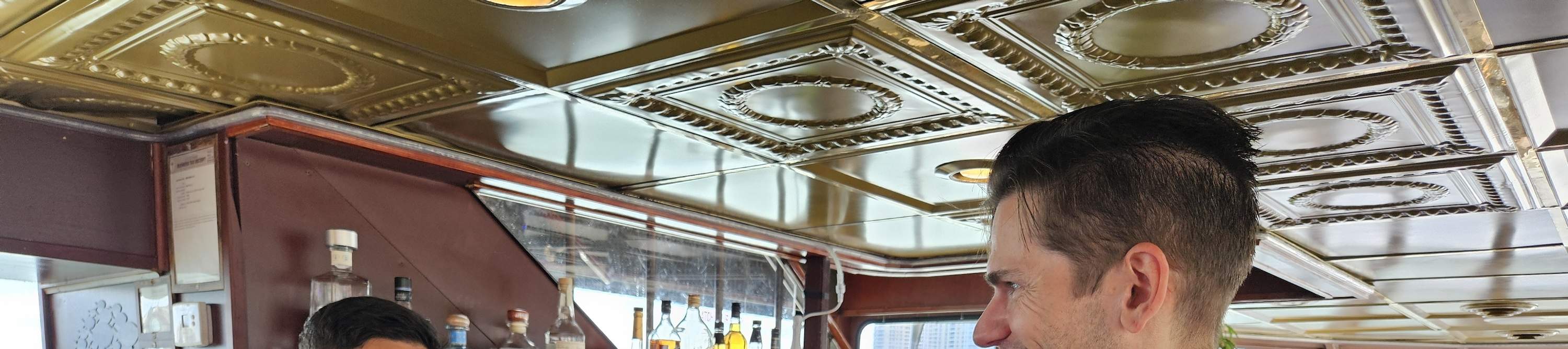 Pelayaran Miami Skyline dan Rumah Selebriti dengan Minuman Percuma