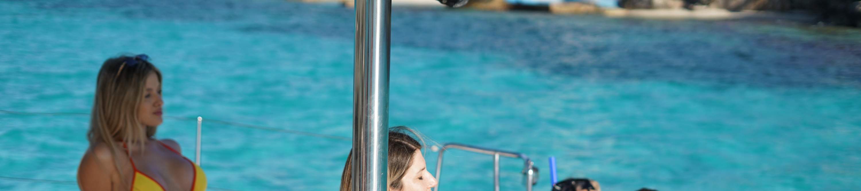 Isla Mujeres Catamaran Tour with Buffet & An Open Bar Klook Philippines