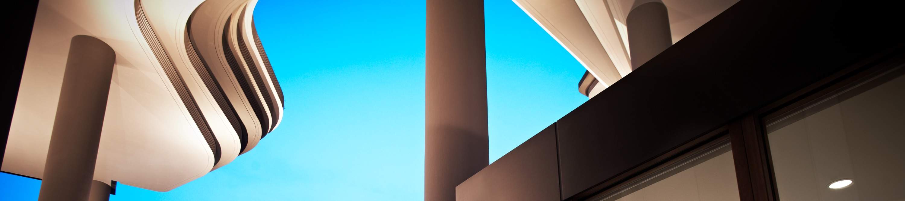 Wellness-Etage Pool und Fitnessraum