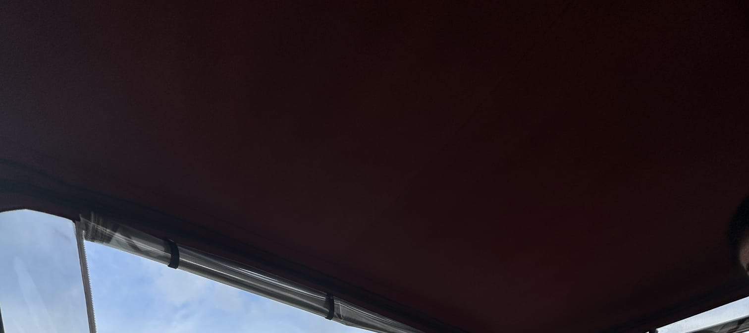 前往拉撒路岛的游艇租赁