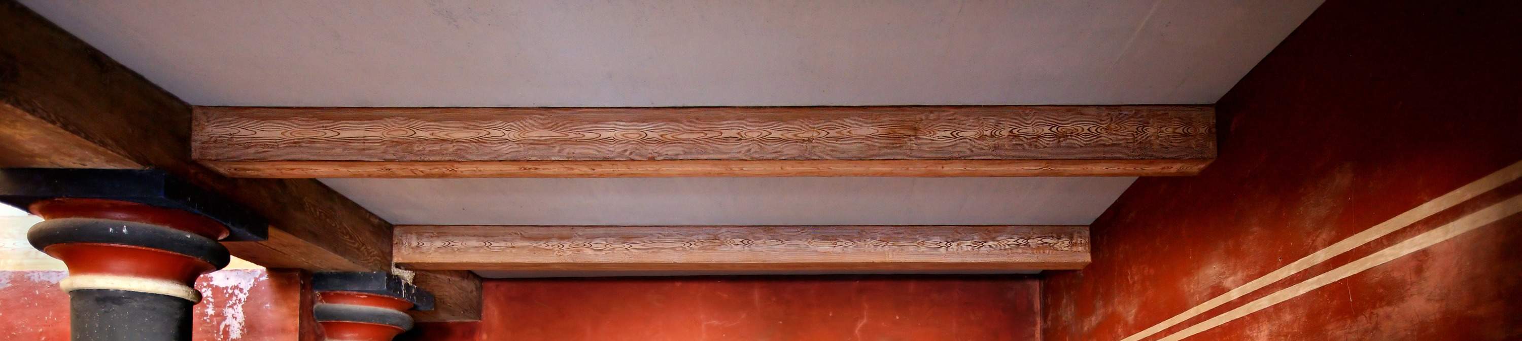 Bên trong cung điện Knossos