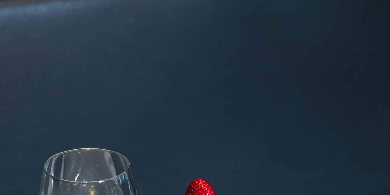 TORA Yakiniku x Cafe Crystal Design Center