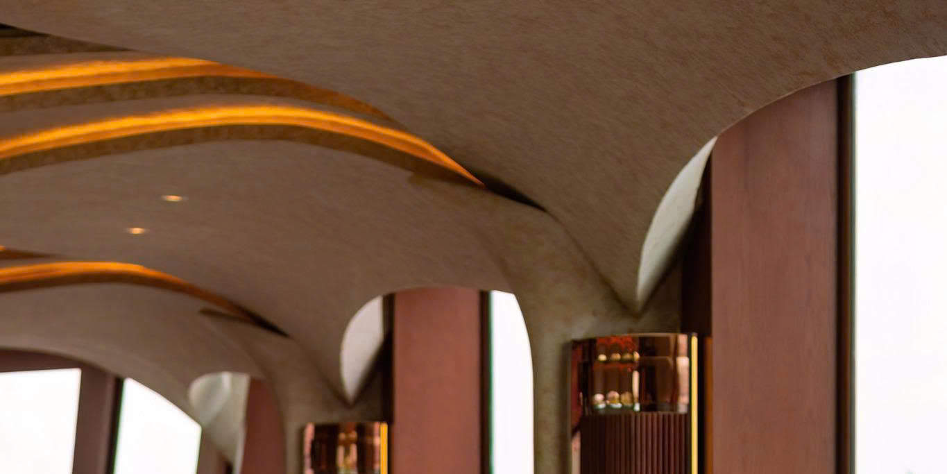 Rasakan Matahari Terbenam di Saigon River dengan Luxury Icon Saigon Cruise