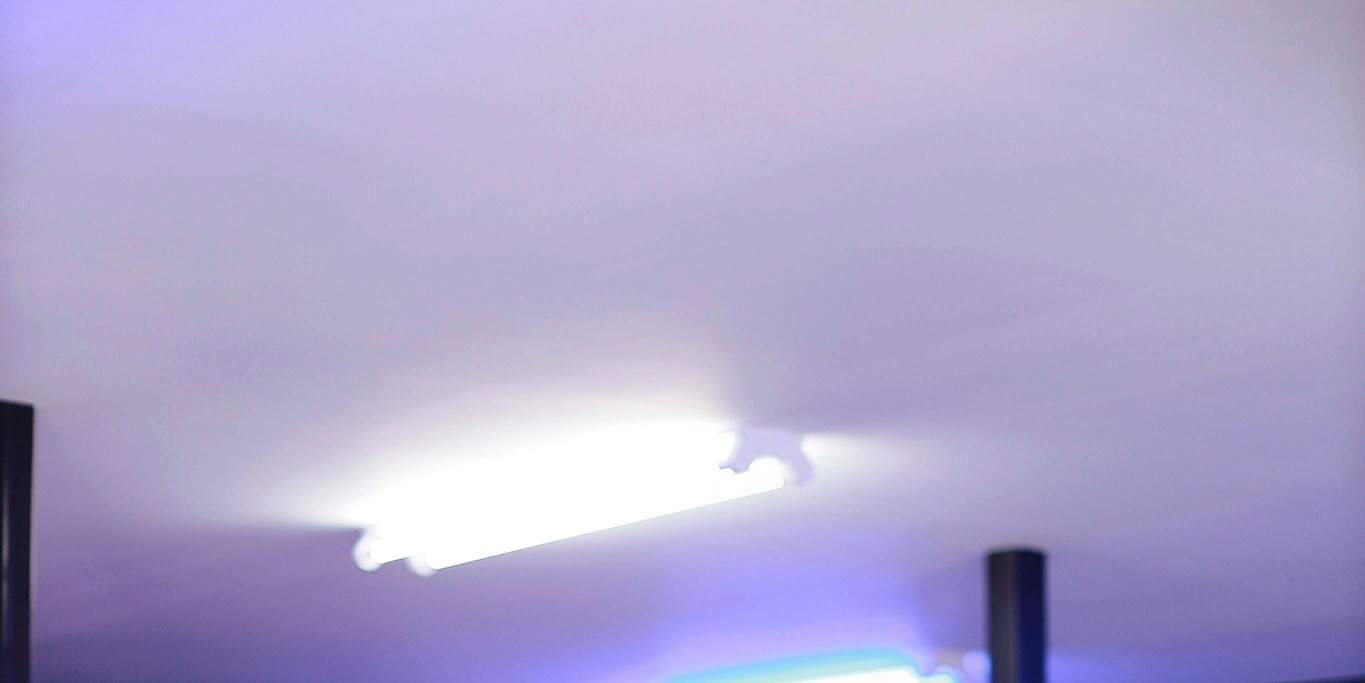 4區：街機區、舞萌DX、拳擊、投籃機、冰球、吉他英雄、足球桌、枱球和飛鏢