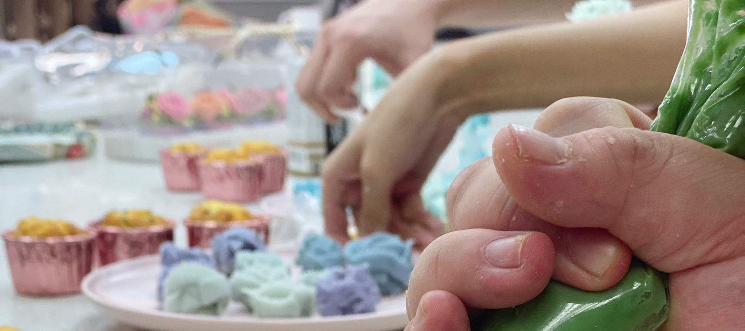 IRREGULart 尖沙咀 - クッキー クリーム スポンジ ケーキ | 韓国ケーキ