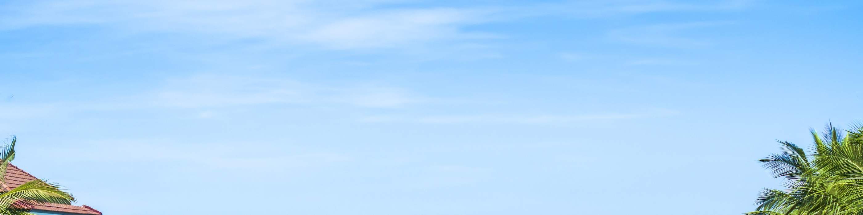 屋外インフィニティプール